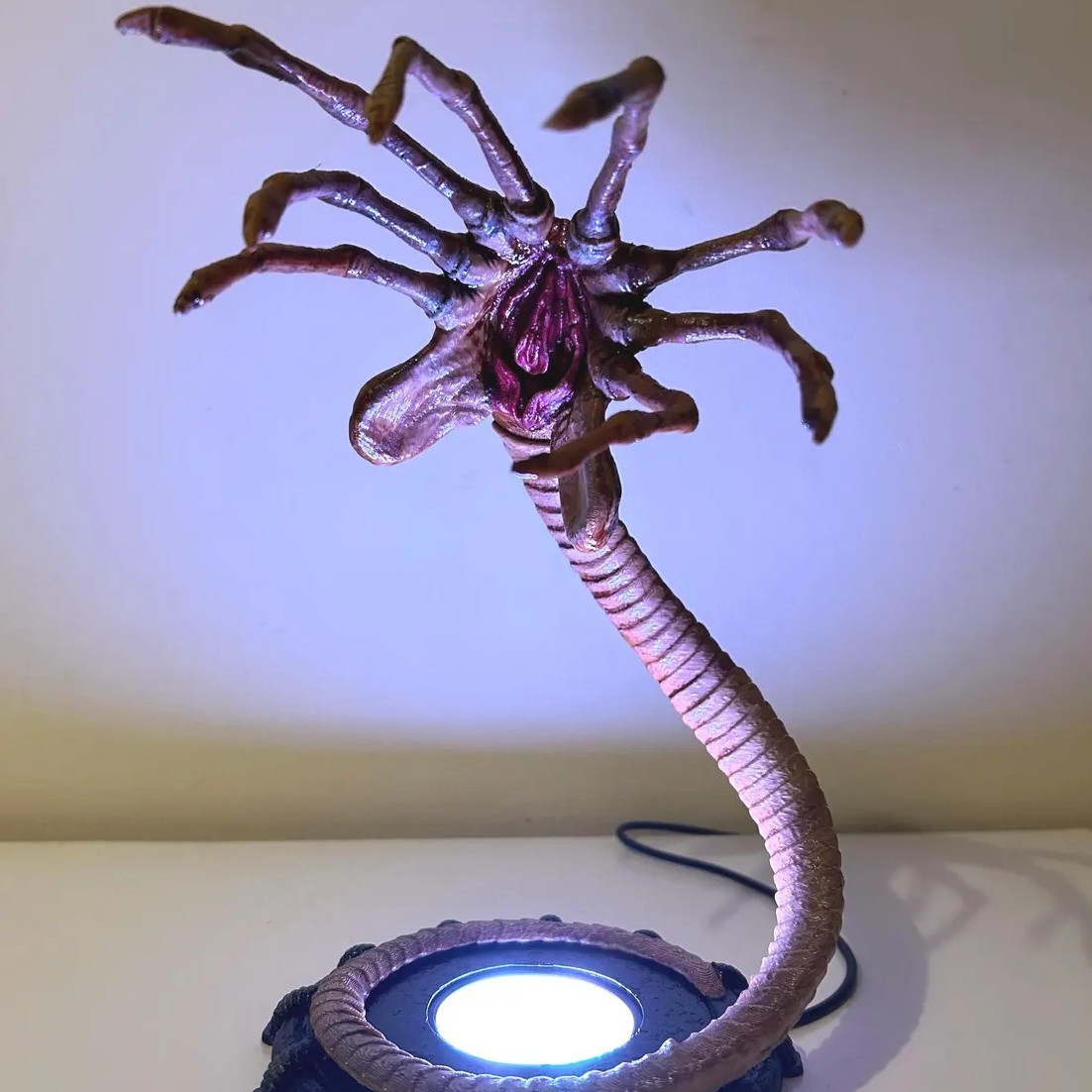 Uzaylı Facehugger Lambası Gece - Lighting Decor For Home incelemesi ve fiyatı
